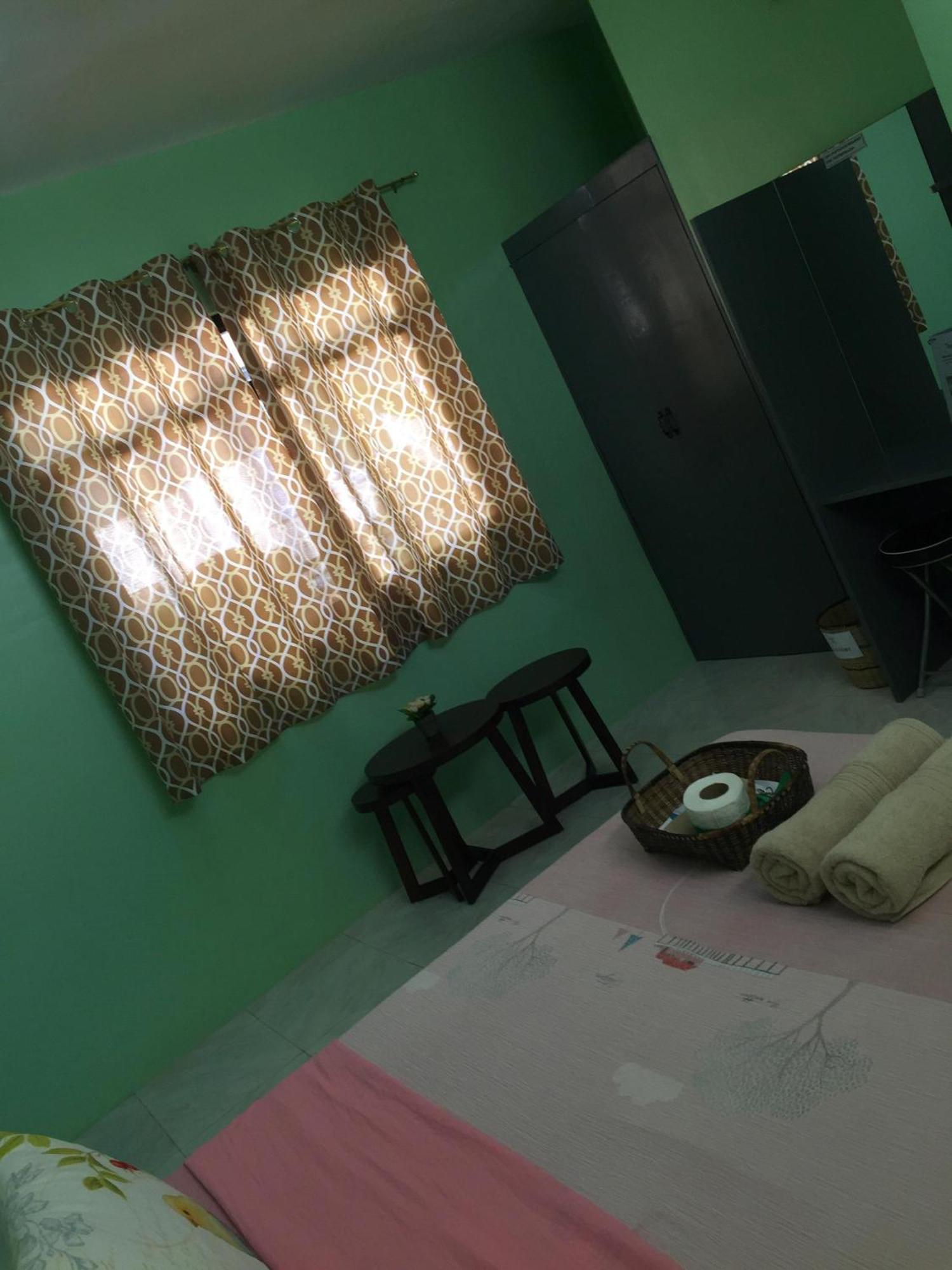 Andresas Homestay 로복 외부 사진