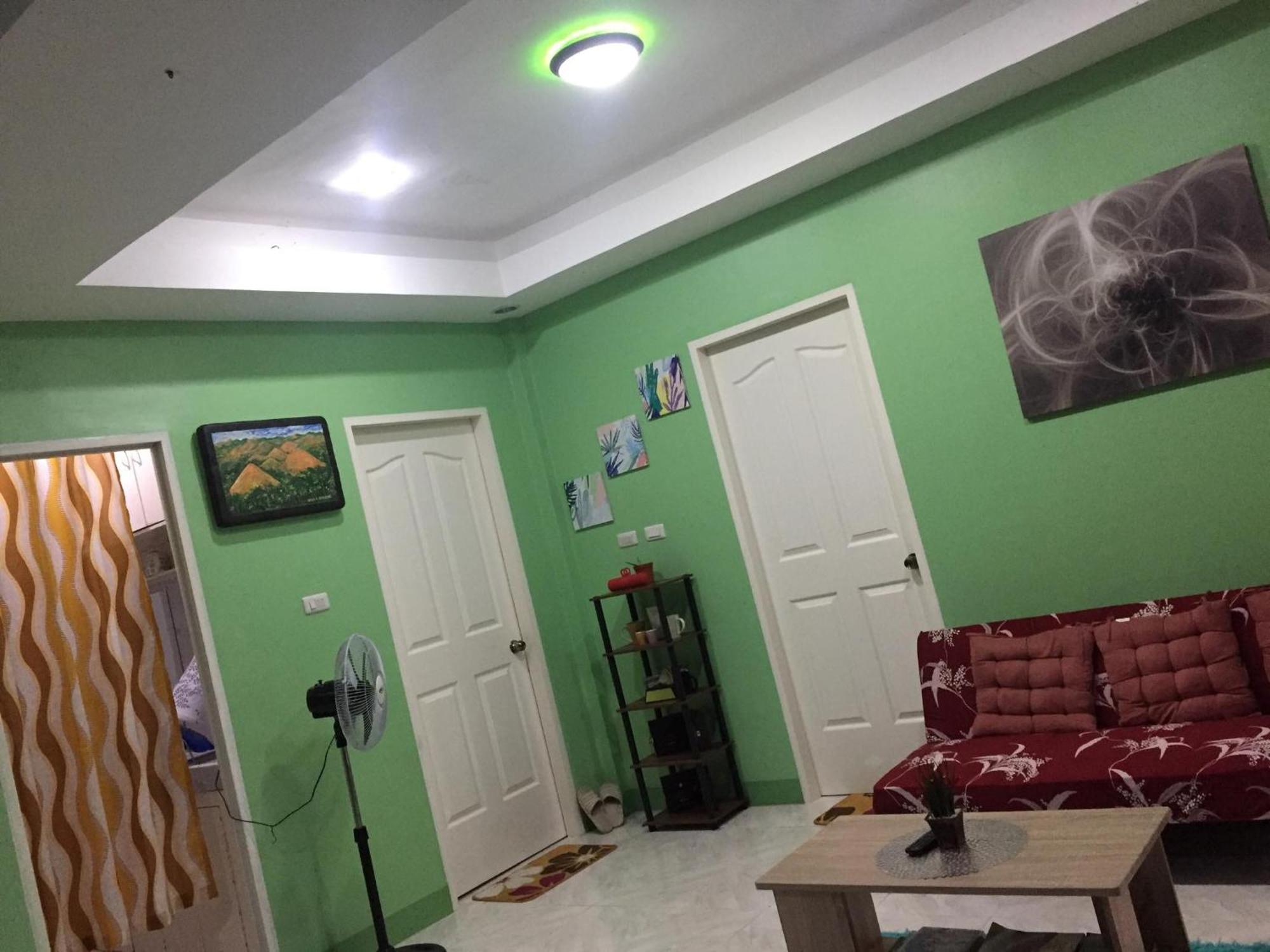 Andresas Homestay 로복 외부 사진