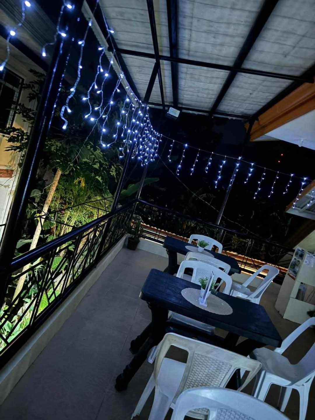 Andresas Homestay 로복 외부 사진