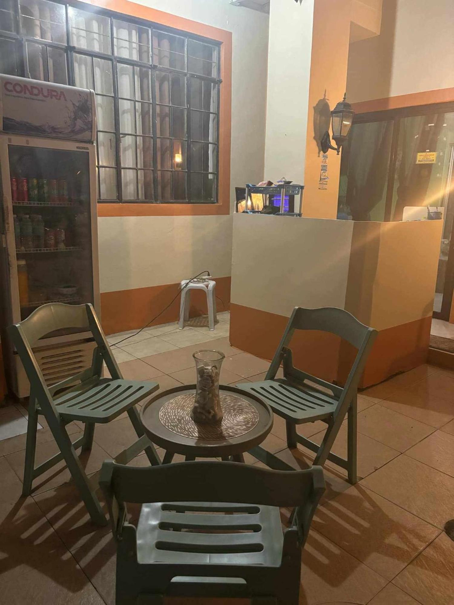 Andresas Homestay 로복 외부 사진