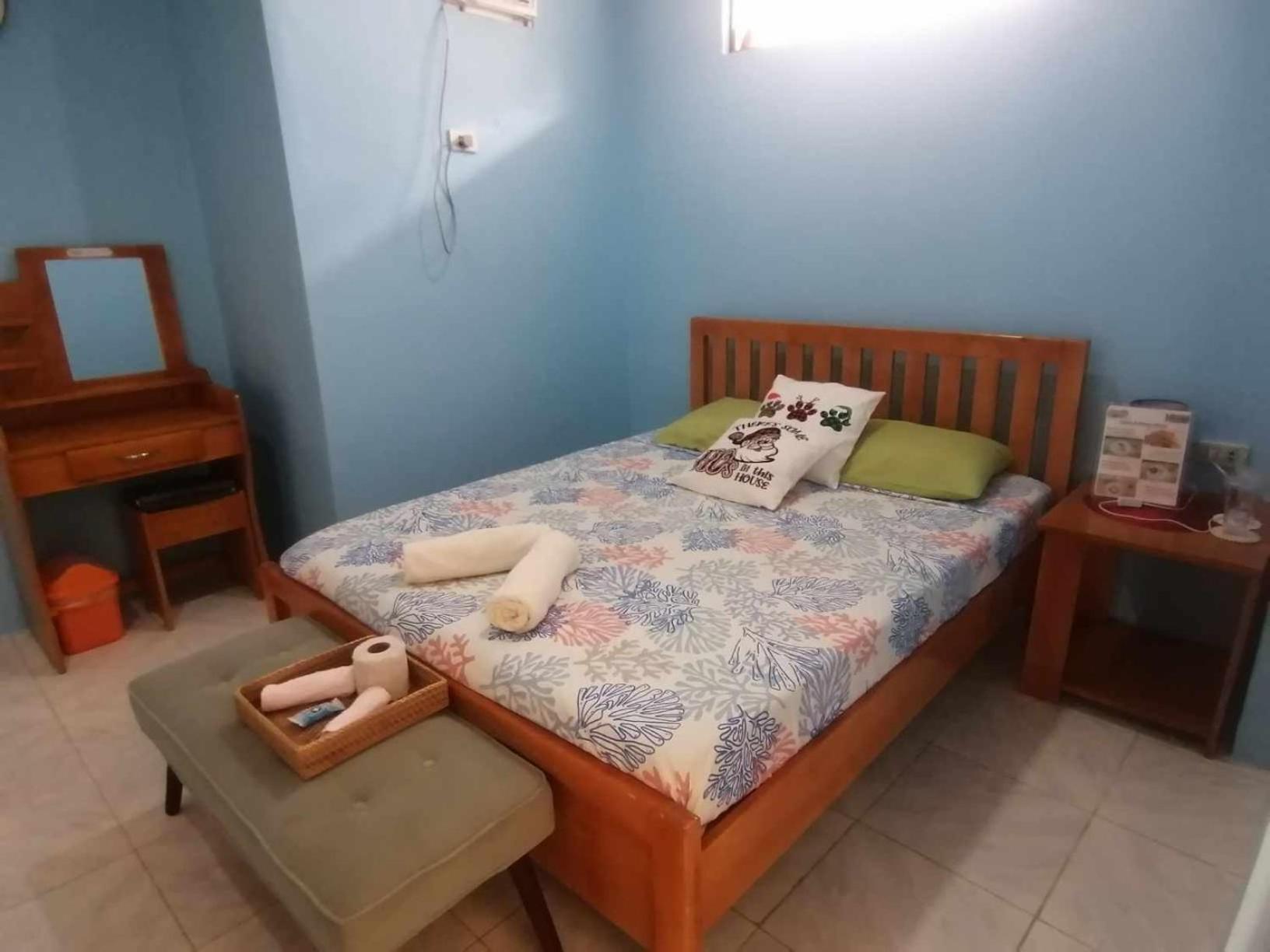 Andresas Homestay 로복 외부 사진