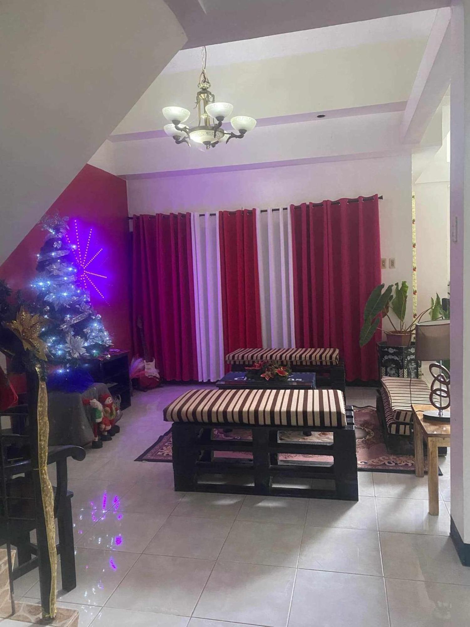 Andresas Homestay 로복 외부 사진