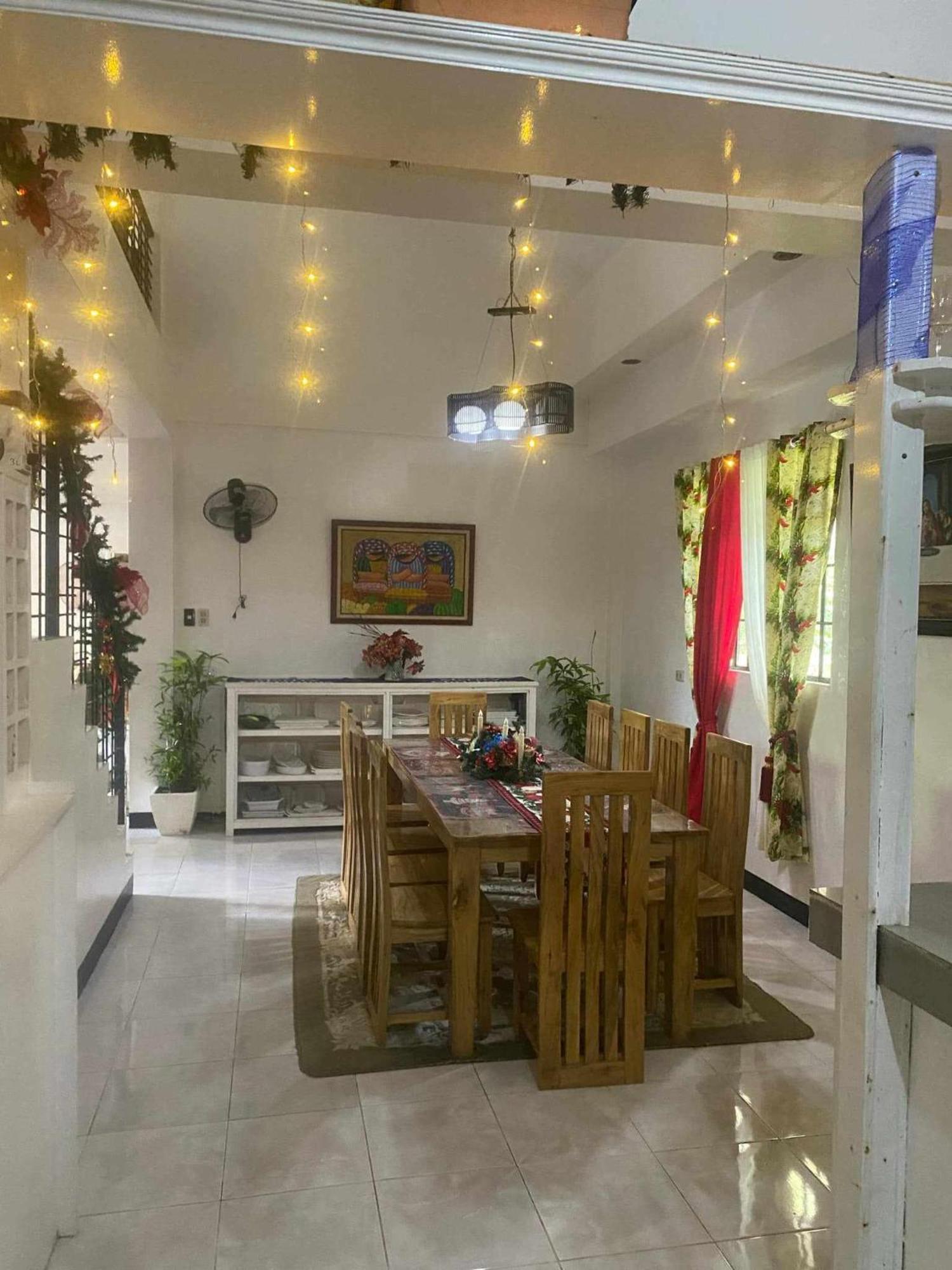 Andresas Homestay 로복 외부 사진