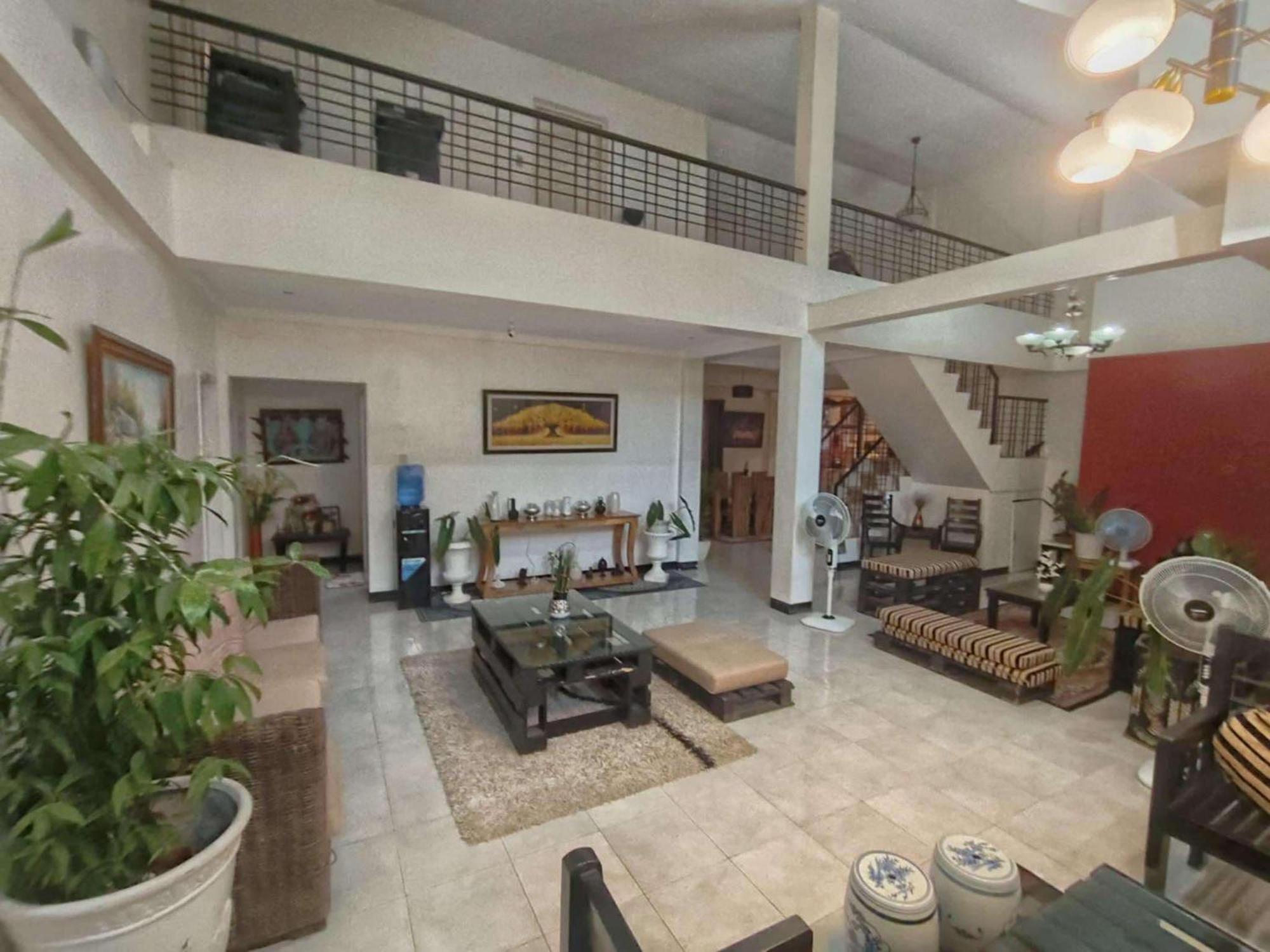 Andresas Homestay 로복 외부 사진