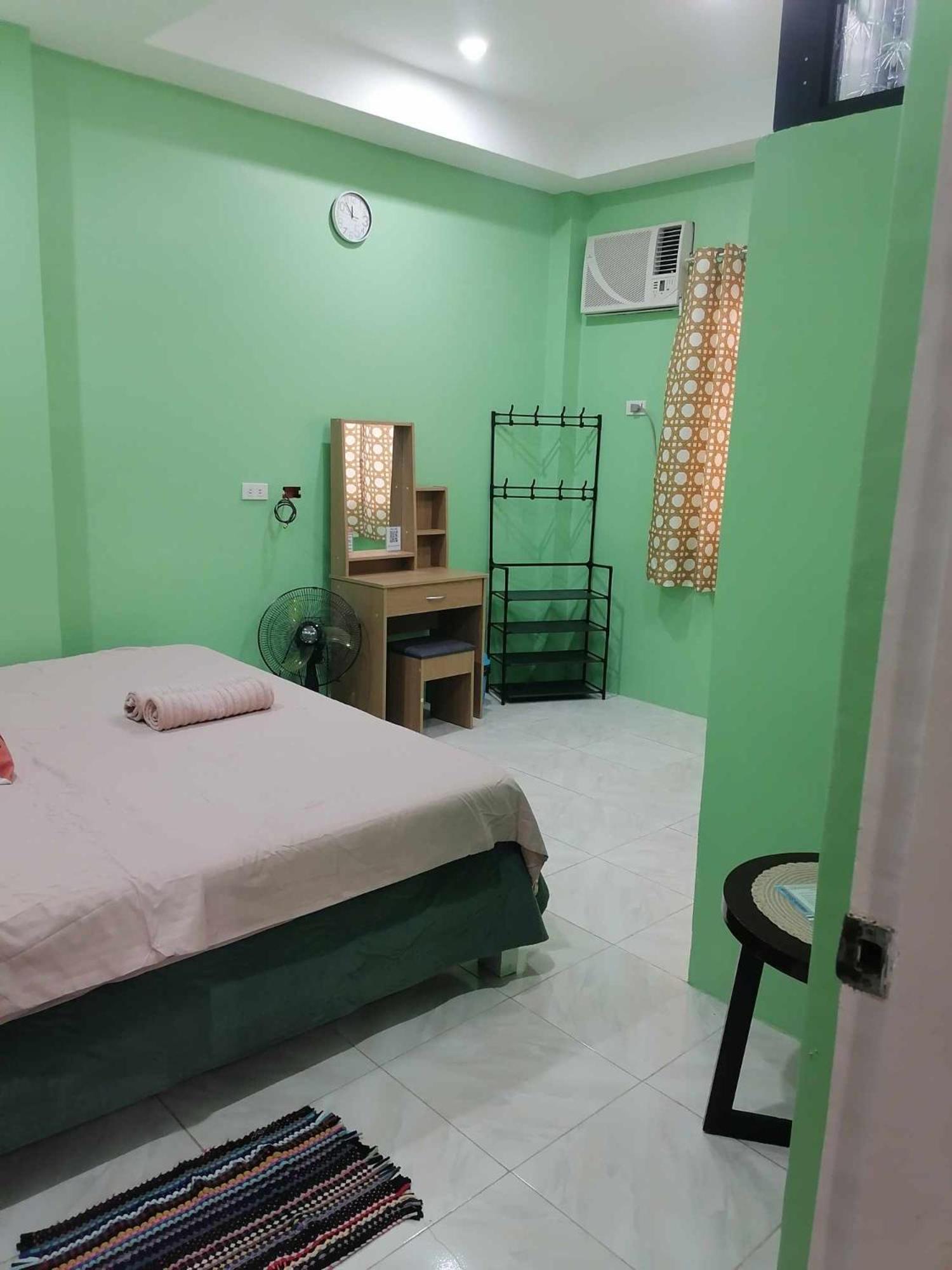 Andresas Homestay 로복 외부 사진